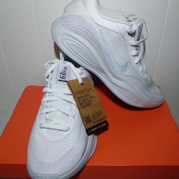 Nike Men\'s Sz 10 G.T. Hustle Academy White/Glacier Blue FJ7791-101  Sneakers NEW main image 4